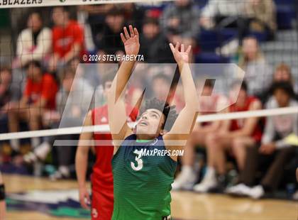 Thumbnail 1 in Regis Jesuit @ Overland photogallery.
