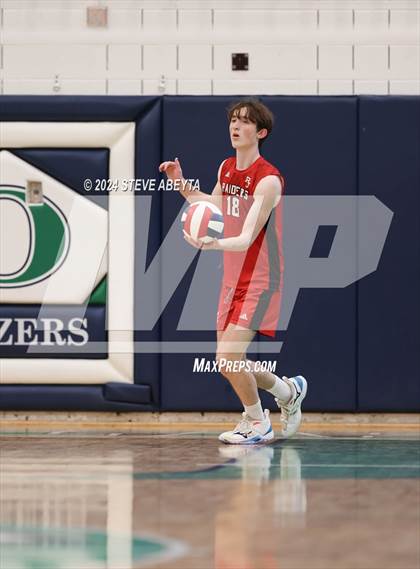 Thumbnail 3 in Regis Jesuit @ Overland photogallery.