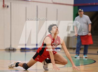 Thumbnail 3 in Regis Jesuit @ Overland photogallery.