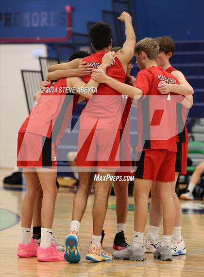 Thumbnail 2 in Regis Jesuit @ Overland photogallery.
