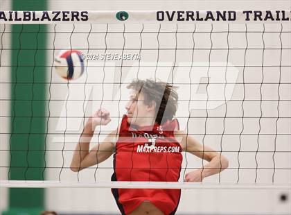 Thumbnail 2 in Regis Jesuit @ Overland photogallery.
