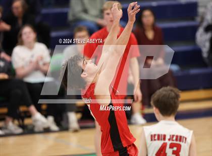 Thumbnail 1 in Regis Jesuit @ Overland photogallery.