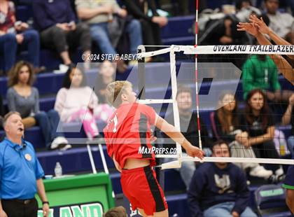 Thumbnail 2 in Regis Jesuit @ Overland photogallery.