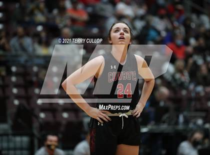 Thumbnail 2 in Grantsville vs. Emery (UHSAA 3A Semifinal) photogallery.