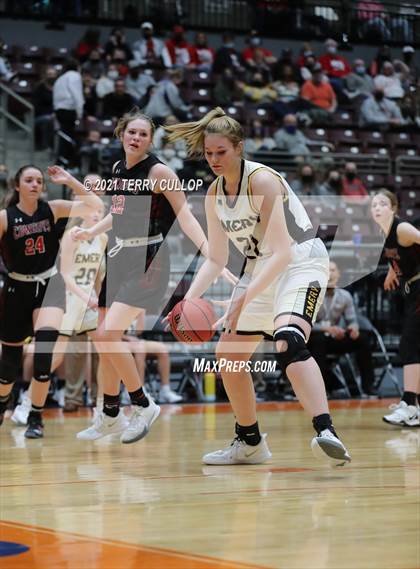 Thumbnail 1 in Grantsville vs. Emery (UHSAA 3A Semifinal) photogallery.