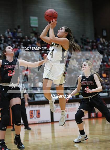 Thumbnail 2 in Grantsville vs. Emery (UHSAA 3A Semifinal) photogallery.