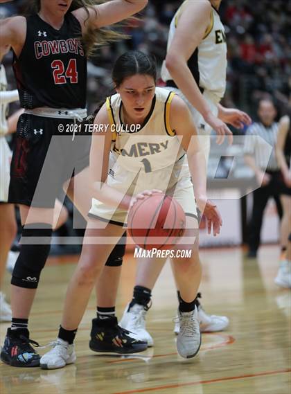 Thumbnail 3 in Grantsville vs. Emery (UHSAA 3A Semifinal) photogallery.