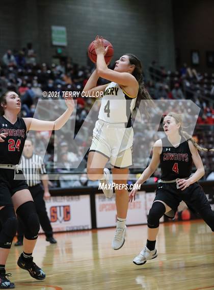 Thumbnail 1 in Grantsville vs. Emery (UHSAA 3A Semifinal) photogallery.