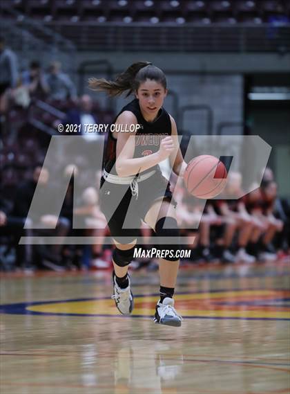 Thumbnail 2 in Grantsville vs. Emery (UHSAA 3A Semifinal) photogallery.
