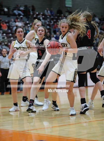 Thumbnail 3 in Grantsville vs. Emery (UHSAA 3A Semifinal) photogallery.