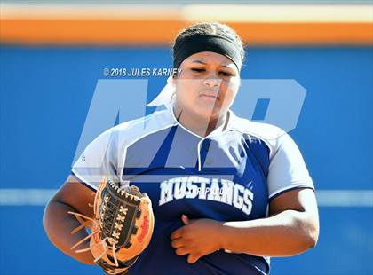 Thumbnail 3 in Shadow Ridge vs Palo Verde (NIAA Sunset Region Playoff) photogallery.
