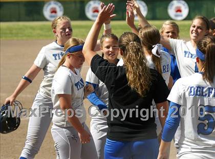 Thumbnail 1 in Frontier vs. Clovis North photogallery.