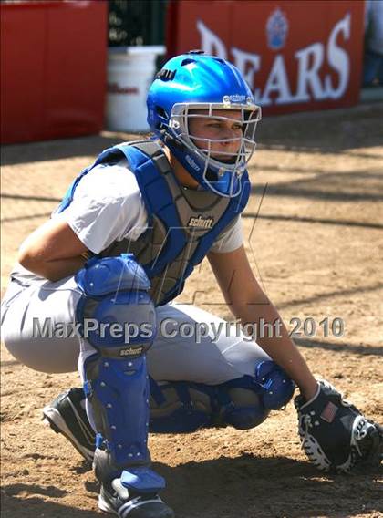 Thumbnail 1 in Frontier vs. Clovis North photogallery.