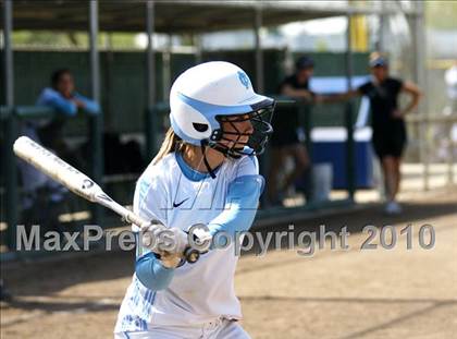 Thumbnail 2 in Frontier vs. Clovis North photogallery.