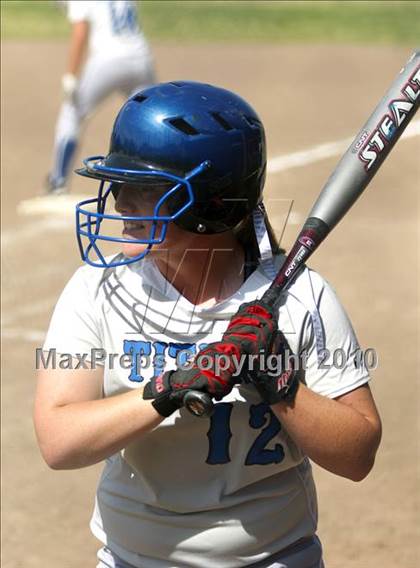 Thumbnail 1 in Frontier vs. Clovis North photogallery.