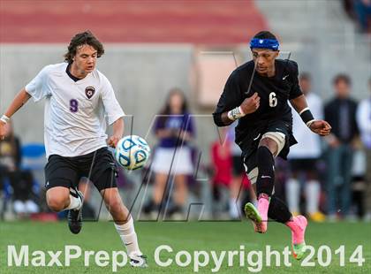 Thumbnail 3 in Riverton vs. Fremont (UHSAA 5A Final) photogallery.