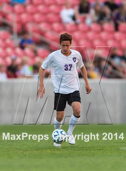 Thumbnail 1 in Riverton vs. Fremont (UHSAA 5A Final) photogallery.