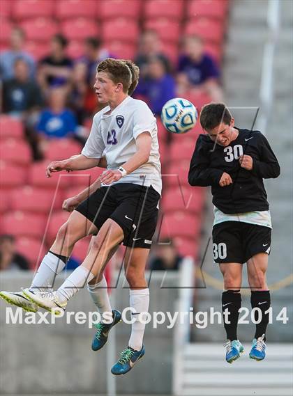 Thumbnail 2 in Riverton vs. Fremont (UHSAA 5A Final) photogallery.