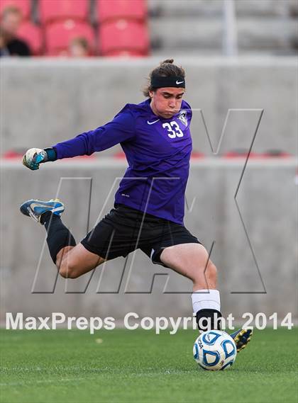 Thumbnail 2 in Riverton vs. Fremont (UHSAA 5A Final) photogallery.