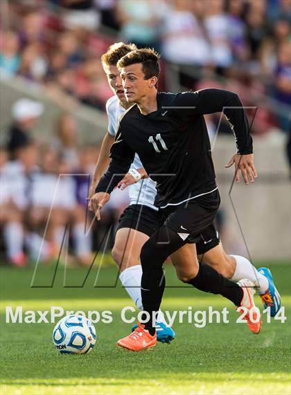 Thumbnail 3 in Riverton vs. Fremont (UHSAA 5A Final) photogallery.