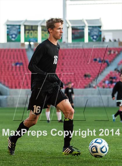 Thumbnail 1 in Riverton vs. Fremont (UHSAA 5A Final) photogallery.