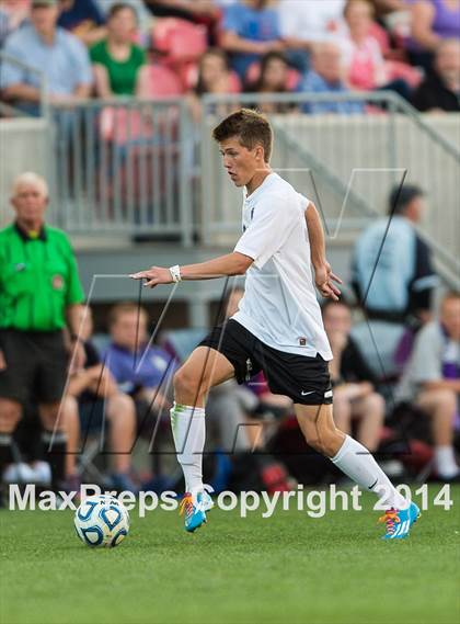 Thumbnail 3 in Riverton vs. Fremont (UHSAA 5A Final) photogallery.