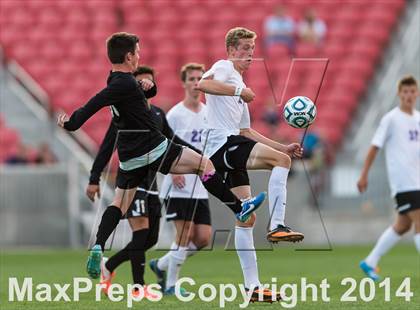 Thumbnail 2 in Riverton vs. Fremont (UHSAA 5A Final) photogallery.