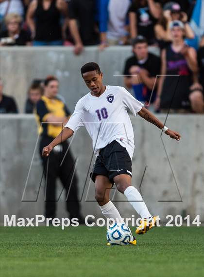 Thumbnail 3 in Riverton vs. Fremont (UHSAA 5A Final) photogallery.