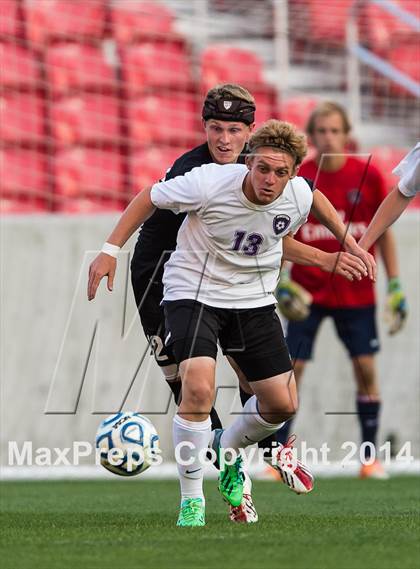 Thumbnail 1 in Riverton vs. Fremont (UHSAA 5A Final) photogallery.