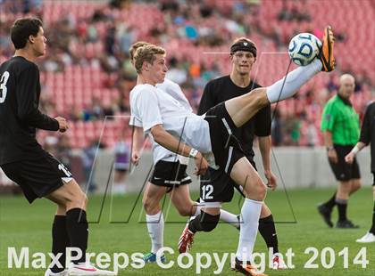 Thumbnail 2 in Riverton vs. Fremont (UHSAA 5A Final) photogallery.