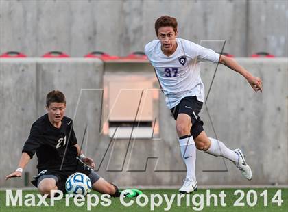 Thumbnail 3 in Riverton vs. Fremont (UHSAA 5A Final) photogallery.