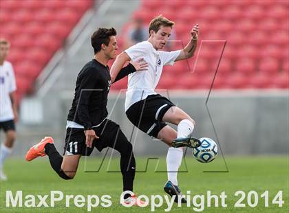 Thumbnail 2 in Riverton vs. Fremont (UHSAA 5A Final) photogallery.