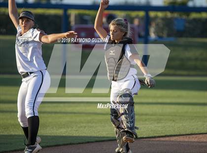 Thumbnail 3 in Stockdale vs. Bullard (CIF CS D1 Final) photogallery.