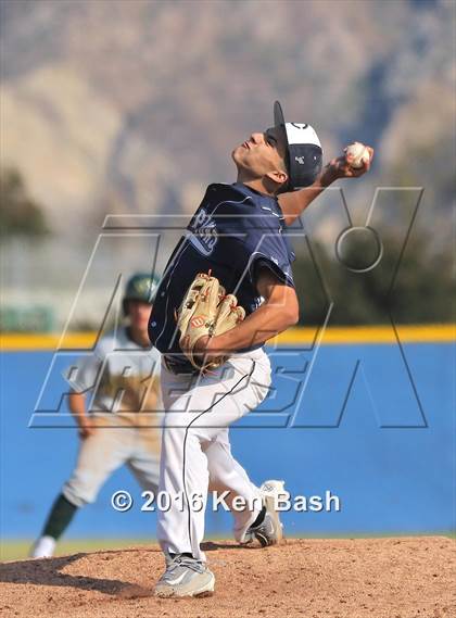 Thumbnail 1 in Moorpark @ Camarillo photogallery.