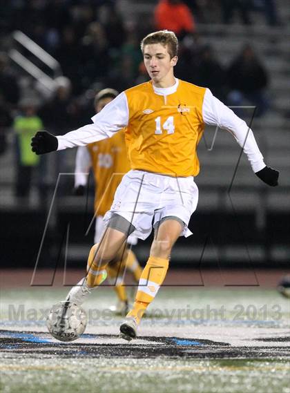 Thumbnail 2 in Fairport vs. Churchville-Chili (Section 5 Class AA Final) photogallery.
