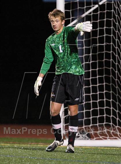 Thumbnail 2 in Fairport vs. Churchville-Chili (Section 5 Class AA Final) photogallery.