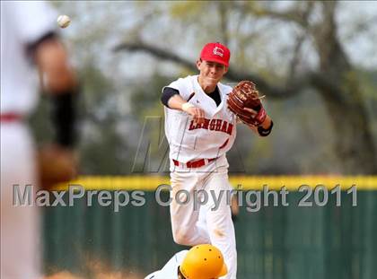 Thumbnail 3 in Langham Creek vs Channelview (Gary Herrington Invitational) photogallery.