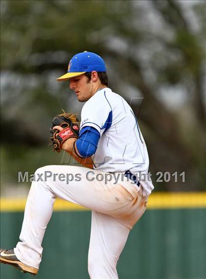Thumbnail 2 in Langham Creek vs Channelview (Gary Herrington Invitational) photogallery.