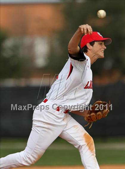 Thumbnail 2 in Langham Creek vs Channelview (Gary Herrington Invitational) photogallery.