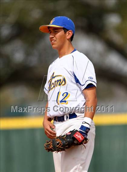 Thumbnail 1 in Langham Creek vs Channelview (Gary Herrington Invitational) photogallery.
