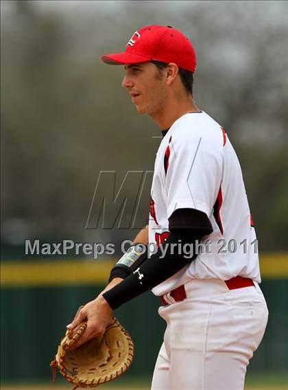 Thumbnail 3 in Langham Creek vs Channelview (Gary Herrington Invitational) photogallery.