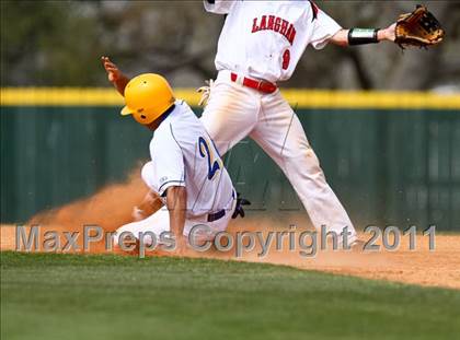 Thumbnail 2 in Langham Creek vs Channelview (Gary Herrington Invitational) photogallery.