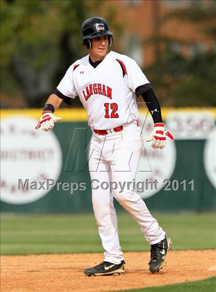 Thumbnail 2 in Langham Creek vs Channelview (Gary Herrington Invitational) photogallery.