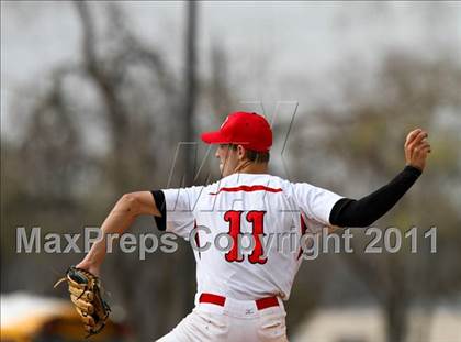 Thumbnail 2 in Langham Creek vs Channelview (Gary Herrington Invitational) photogallery.