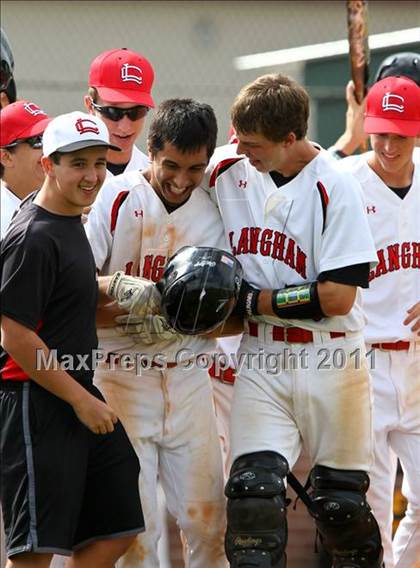 Thumbnail 3 in Langham Creek vs Channelview (Gary Herrington Invitational) photogallery.