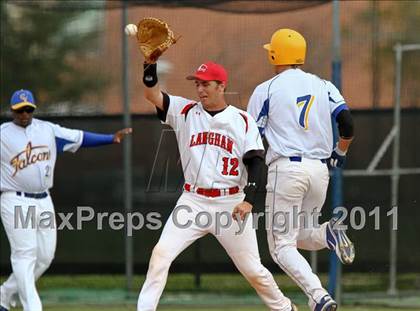 Thumbnail 2 in Langham Creek vs Channelview (Gary Herrington Invitational) photogallery.