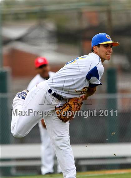 Thumbnail 3 in Langham Creek vs Channelview (Gary Herrington Invitational) photogallery.