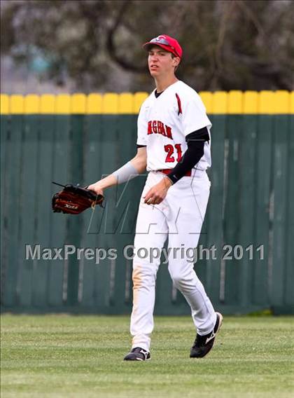 Thumbnail 1 in Langham Creek vs Channelview (Gary Herrington Invitational) photogallery.