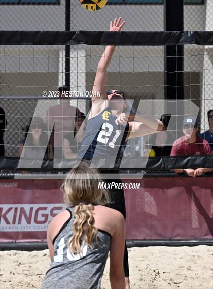 Thumbnail 1 in Capistrano Valley Christian vs. Crean Lutheran (CIF-SS D2 Final) photogallery.