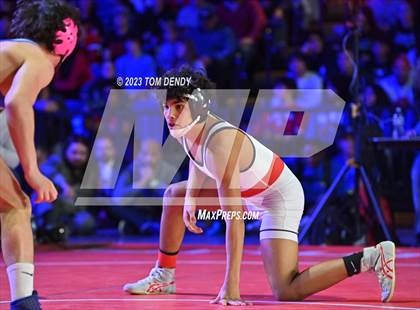 Thumbnail 1 in UIL 6A State Championships 106 lbv- 150 lb Finals photogallery.